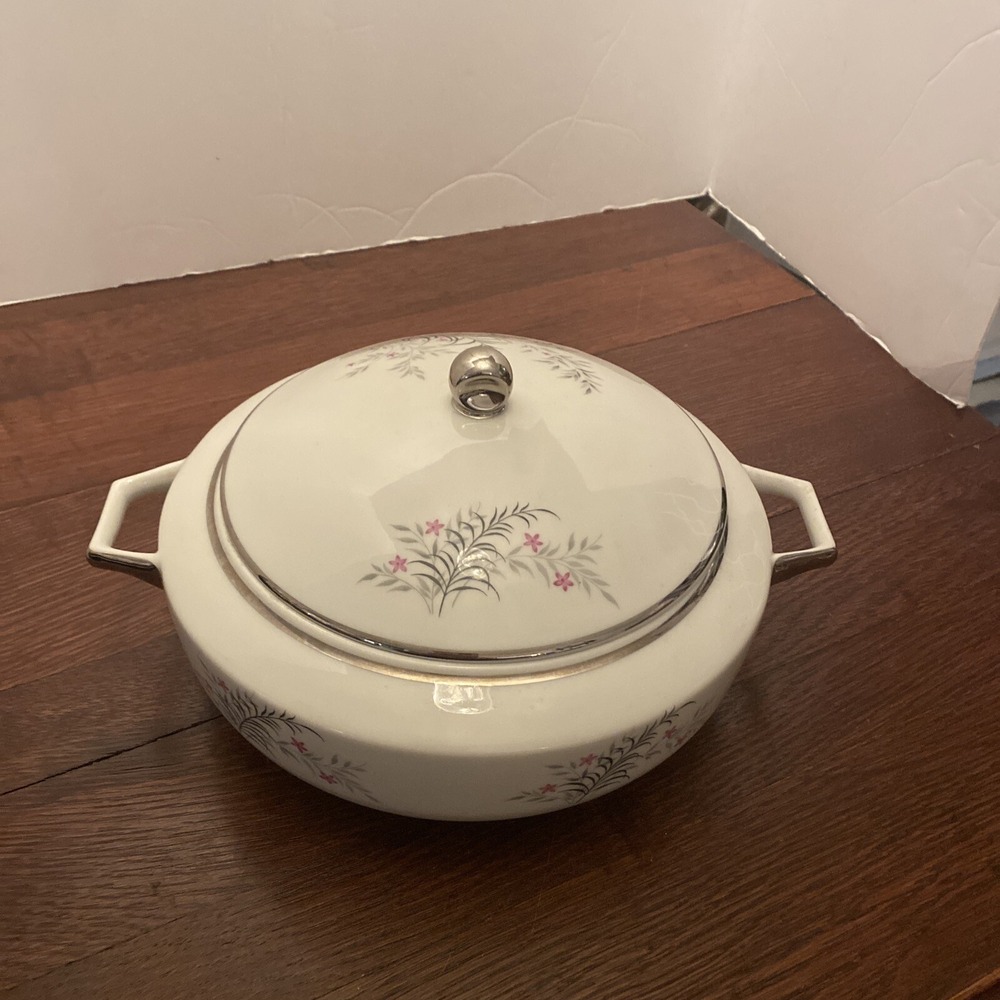 Parisienne Flori by Royal‎ Jackson- Covered Casserole Dish- Silver-Pink Flowers